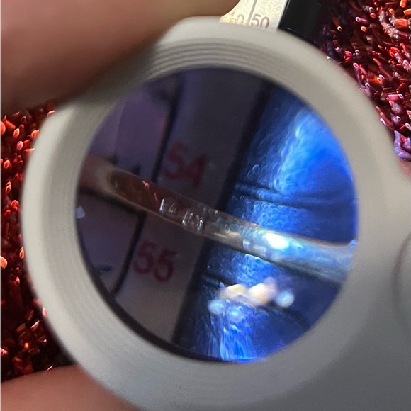 22 k gold Estate Ruby and diamond engagement ring, size 7.0 - Picture 6 of 10